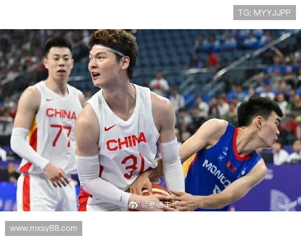 中国男篮击败菲律宾晋级世界杯四强 揭秘队员们背后的训练秘诀与心路历程