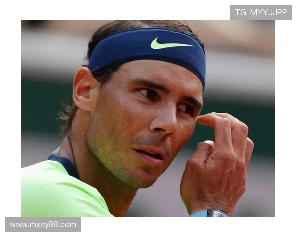 全新世界排名公布，纳达尔跌出前十，年轻新星崭露头角引发热议