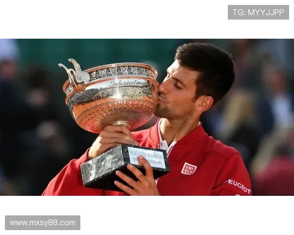 德约科维奇逆转惊险夺冠再创纪录新篇章网坛传奇地位稳固