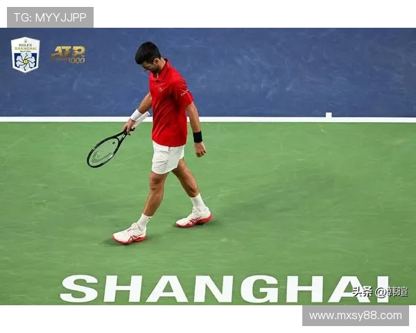 网球赛季收官战精彩纷呈 全球顶尖选手争夺年终排名荣耀