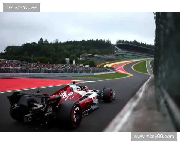 F1赛季再掀风云 新车发布揭开战斗序幕 车队角逐愈发激烈