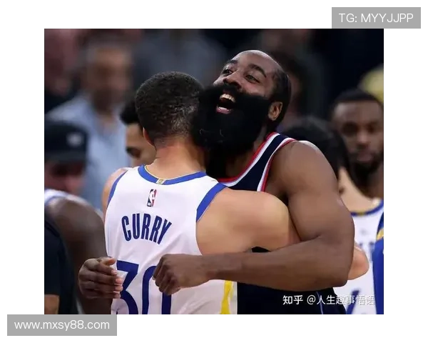 NBA最新动态：詹姆斯复出带队迎战勇士 哈登交易接近完成联盟震动